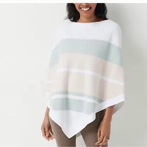 Barefoot dreams cozy chic ultra-lite ocean breeze poncho